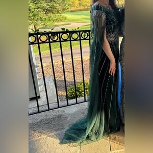 Modest Emerald Green Fitted Gown